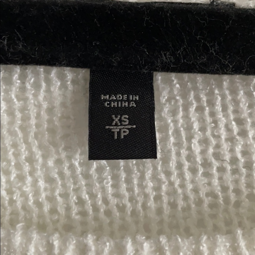 Express Cold Shoulder Sweater - Picture 3 of 4